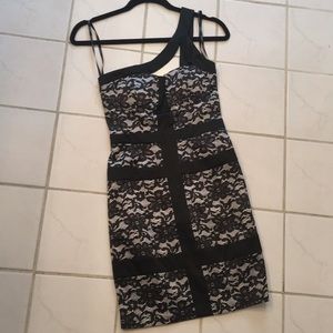 Black Lace Bodycon Cocktail Dress
